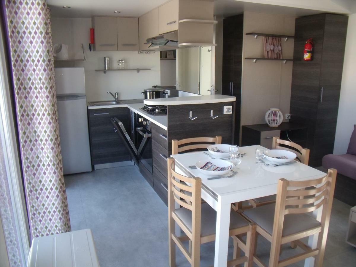 Camping Les Charmettes- Les Mathes Esterno foto