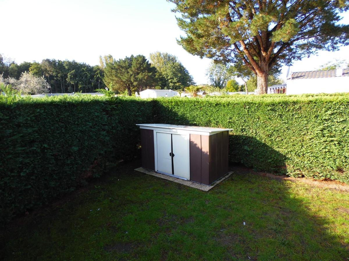 Camping Les Charmettes- Les Mathes Esterno foto